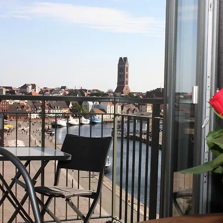 Appartement Altstadtblick im Ohlerich-Speicher Wißmar Exterior foto
